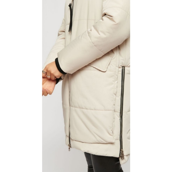 Dynamite Hooded City Puffer Jacket - Picture 2 of 5